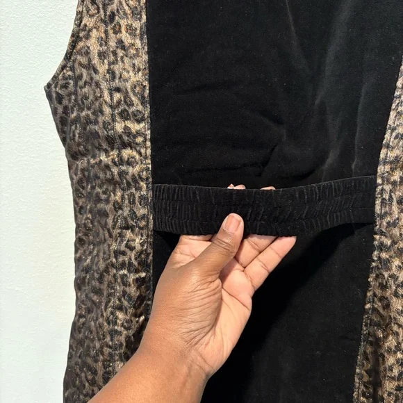 Chico’s Animal Print Puffer Vest Brown Metallic Black Size 1 (US Size M) - Picture 10 of 10